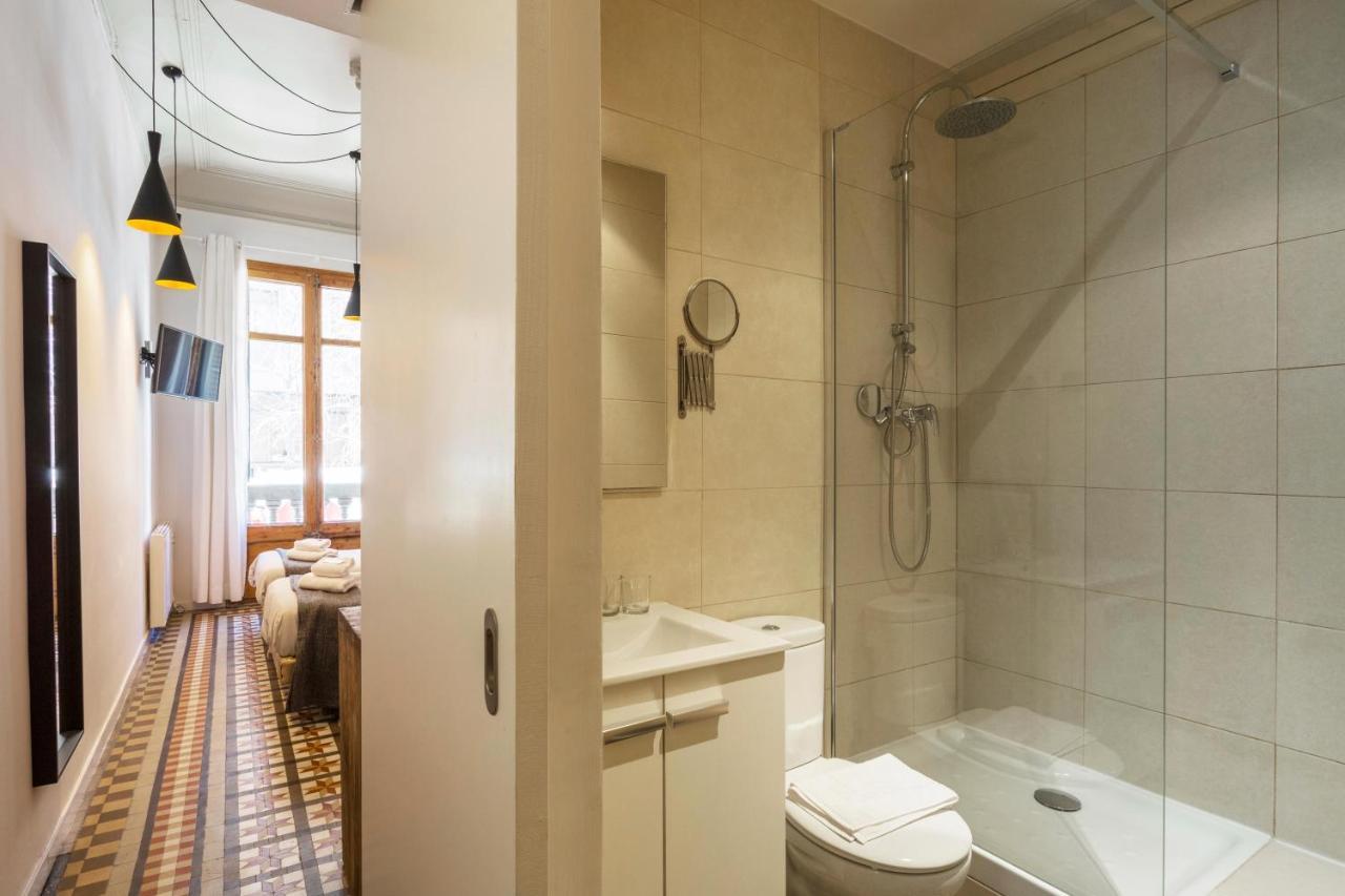 Casa Maca Guest House Barcelona Exterior photo