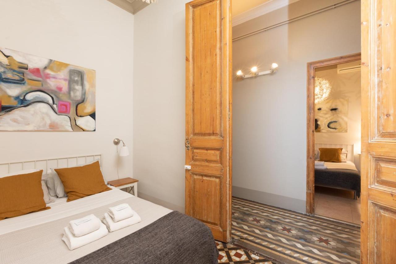 Casa Maca Guest House Barcelona Exterior photo