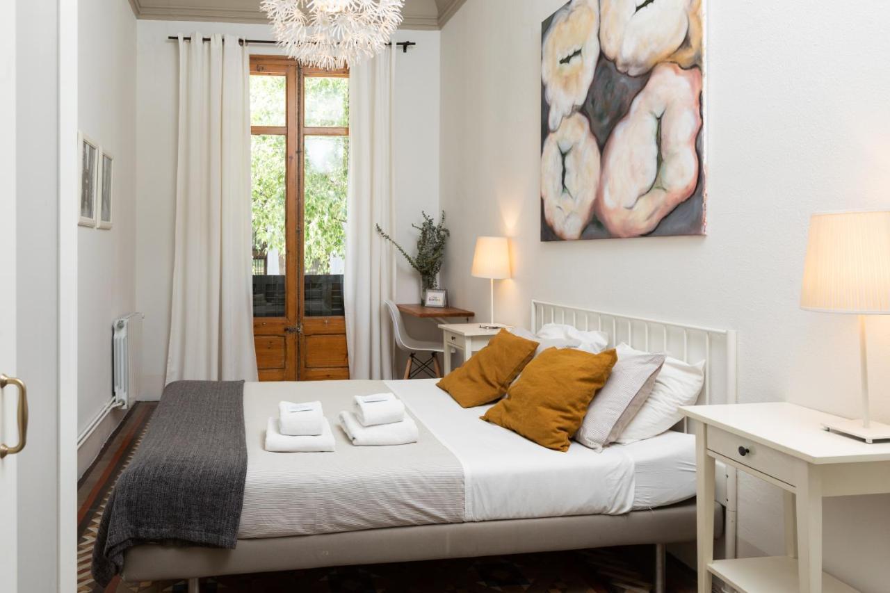 Casa Maca Guest House Barcelona Exterior photo