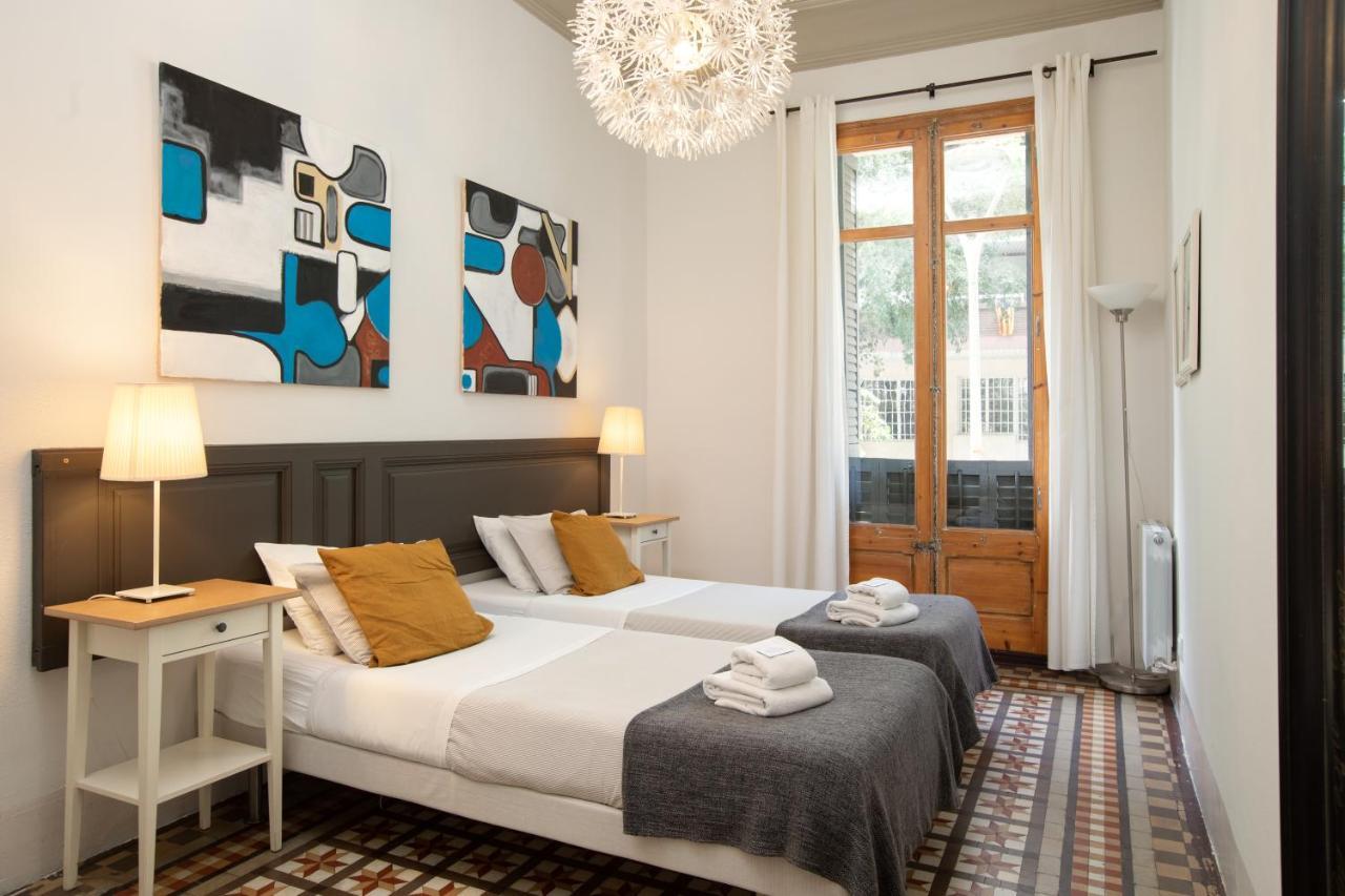 Casa Maca Guest House Barcelona Exterior photo
