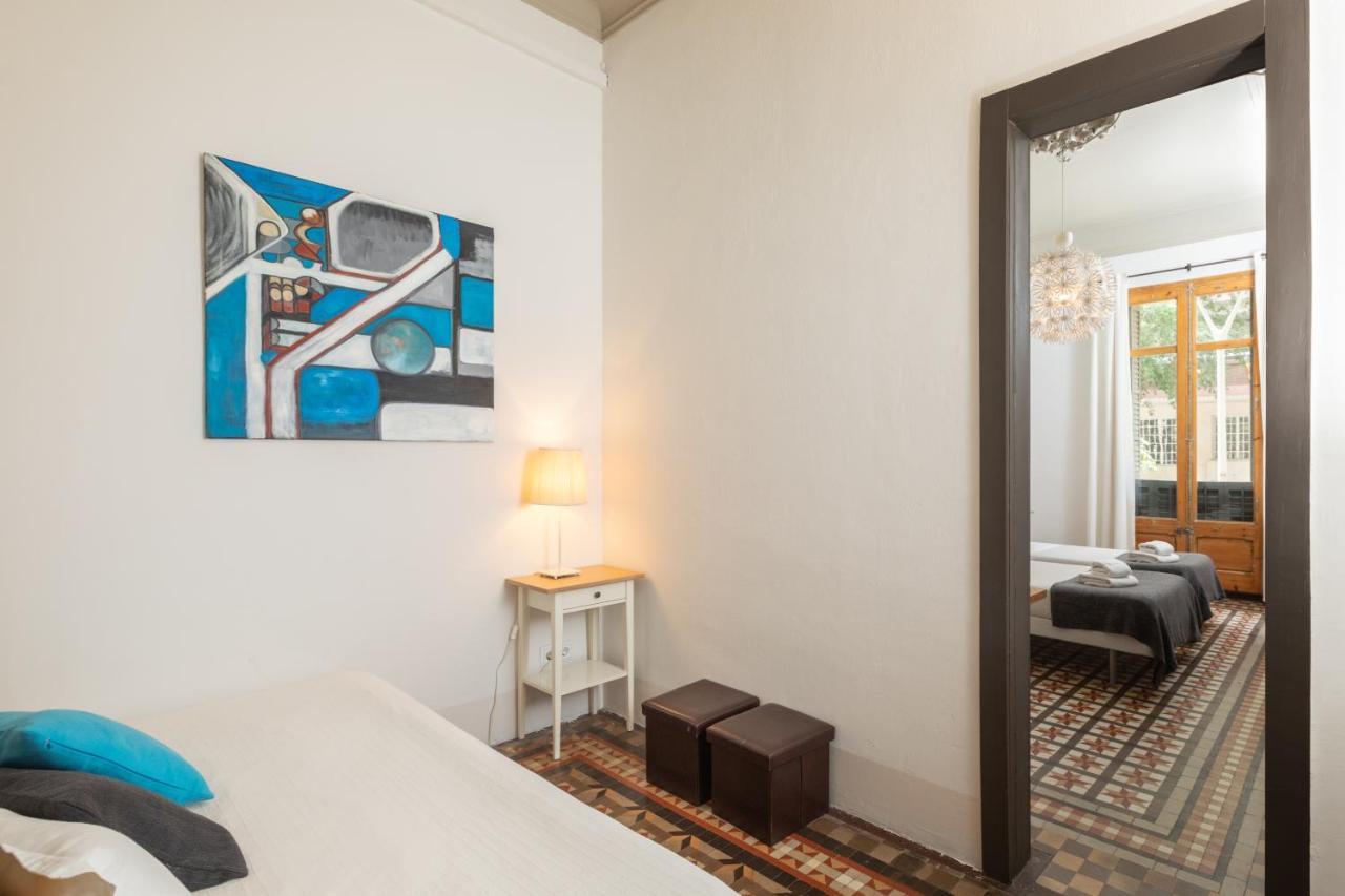 Casa Maca Guest House Barcelona Exterior photo